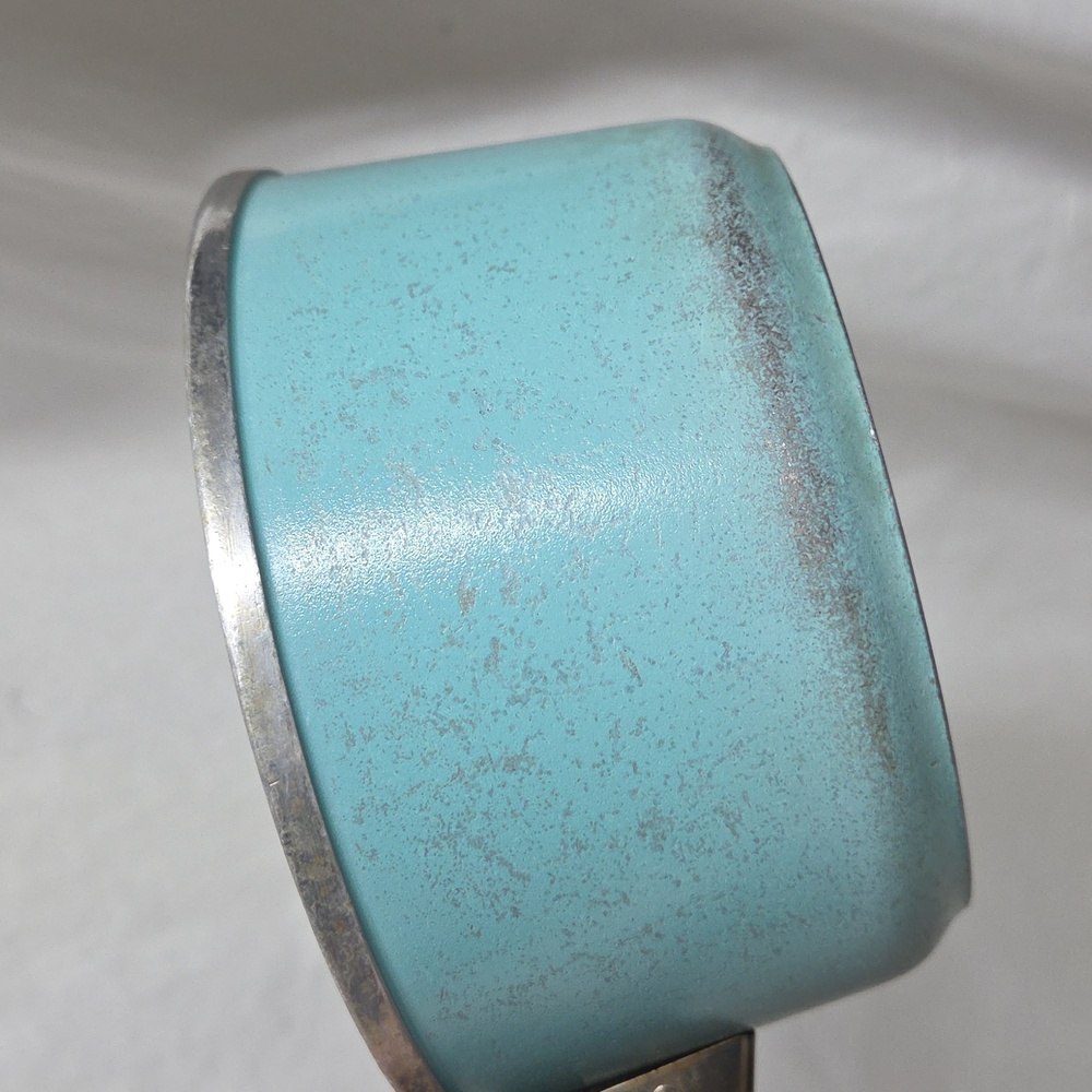 Vintage CLUB Aluminum Small Sauce Pan, Well used. - Picture 2 of 7